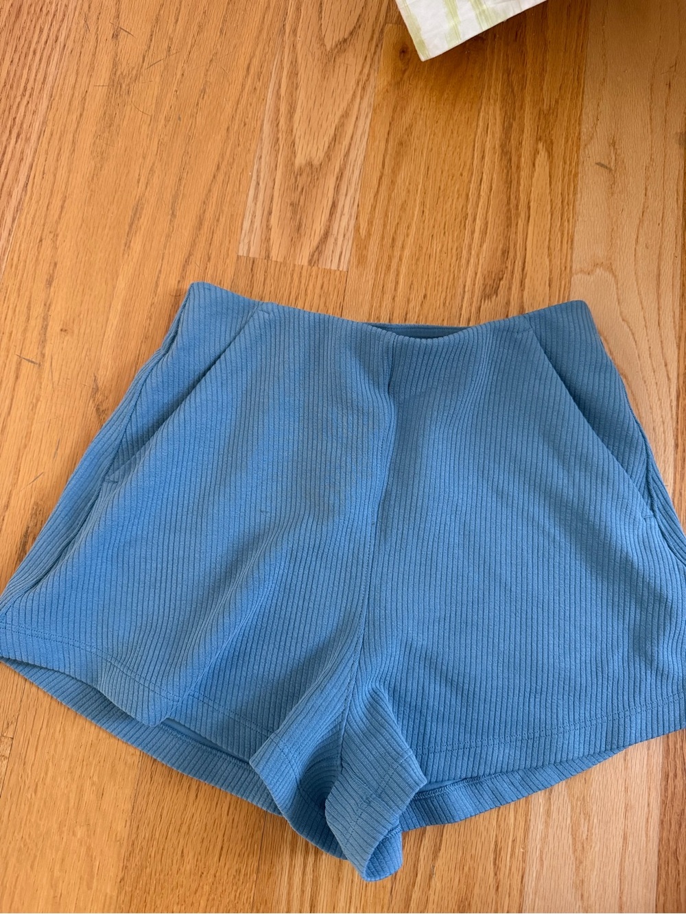 Lululemon Ribbed Softstreme High-Rise Short 2"